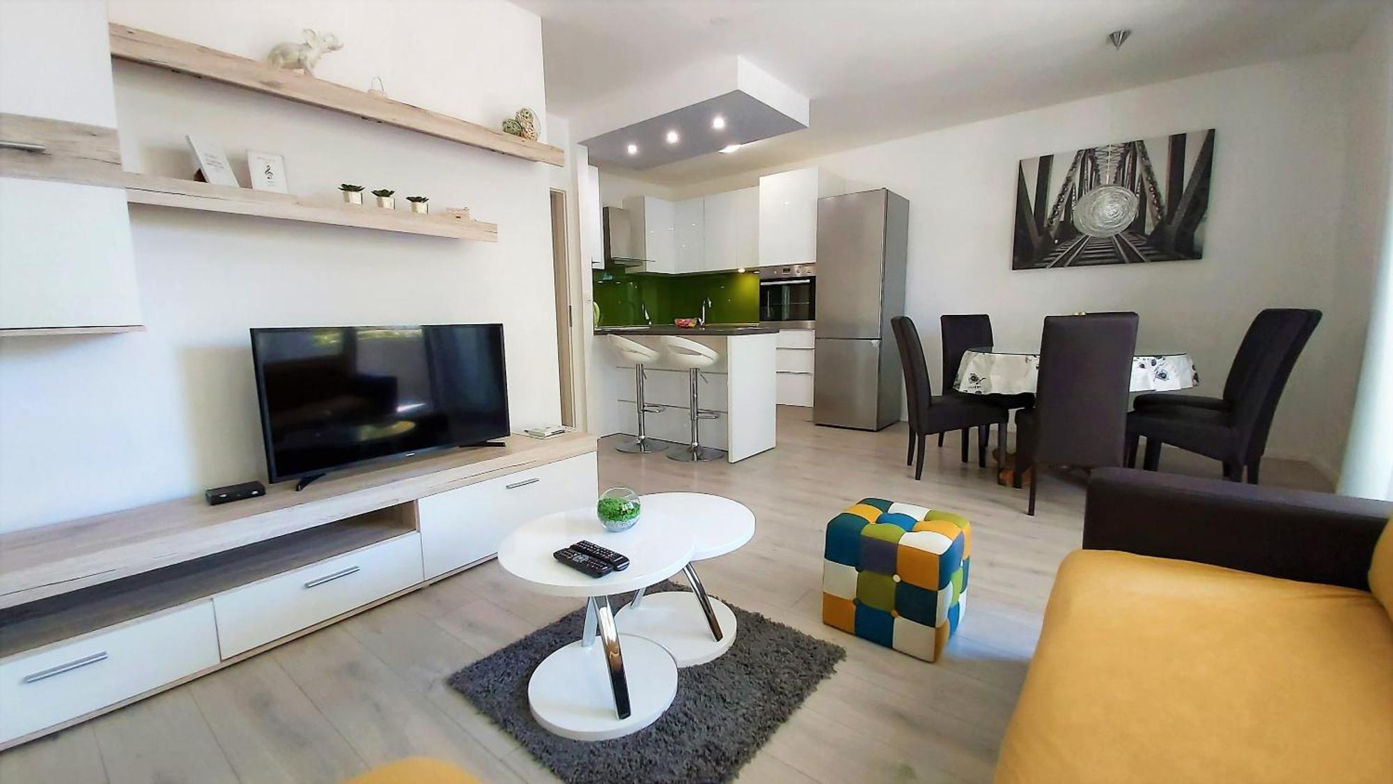 אומיס Apartment Punta מראה חיצוני תמונה