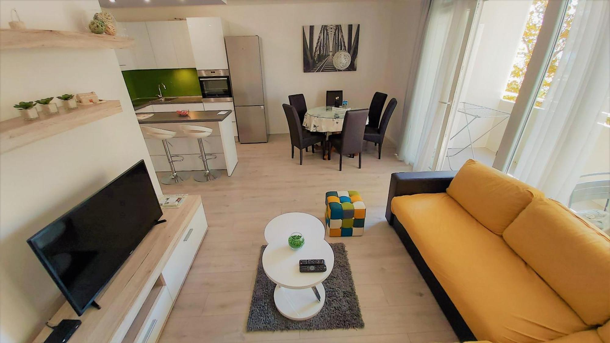 אומיס Apartment Punta מראה חיצוני תמונה