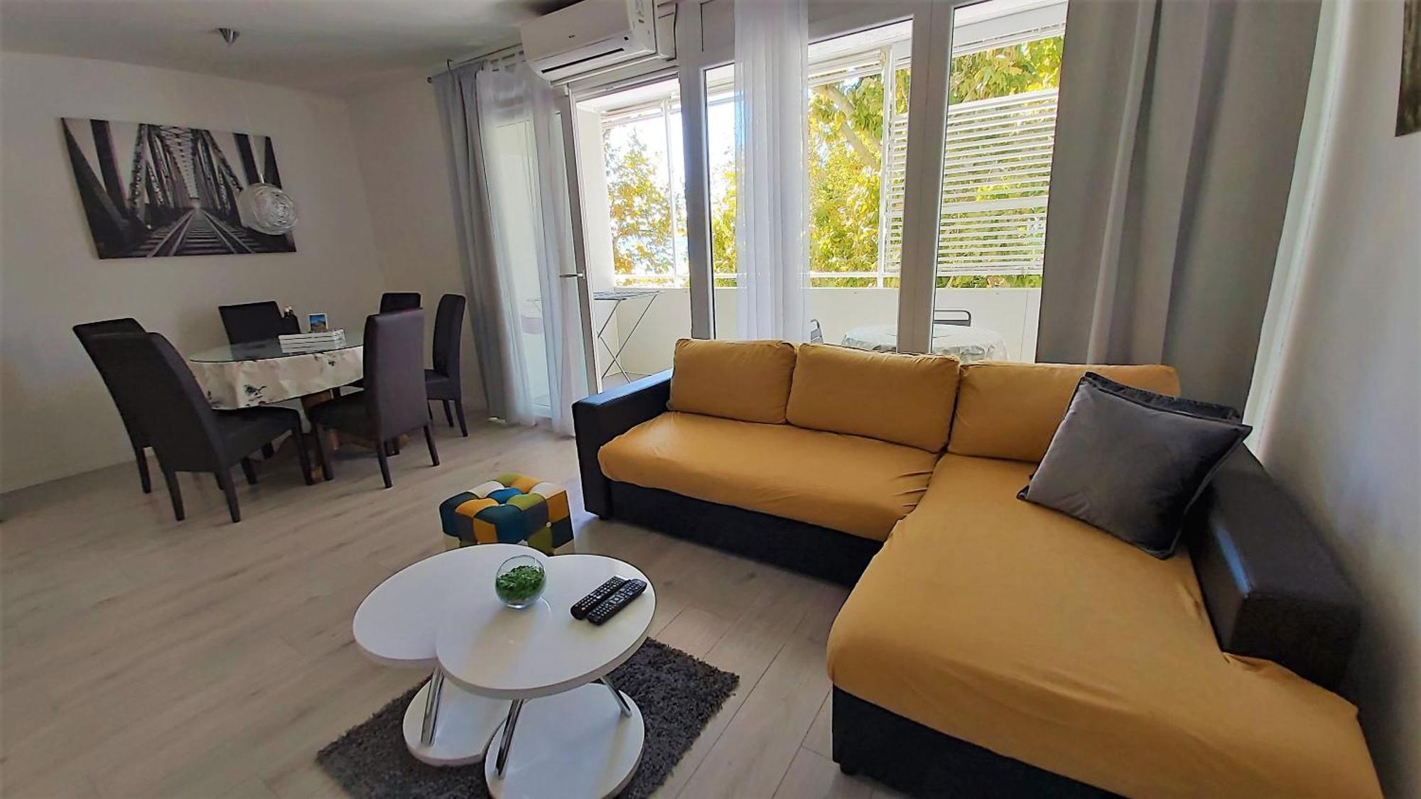אומיס Apartment Punta מראה חיצוני תמונה